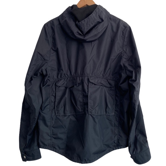 J. LINDEBERG Zip-up Wind Breaker - Picture 2 of 9